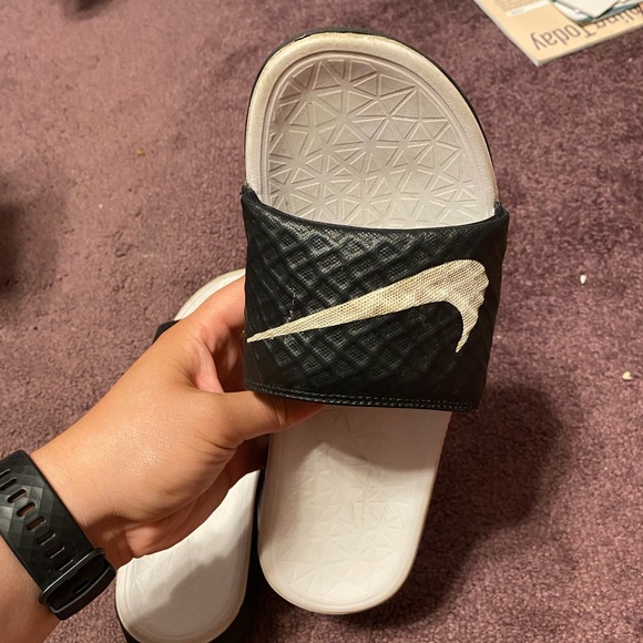 Nike slides Womens size 10 - Picture 4 of 5